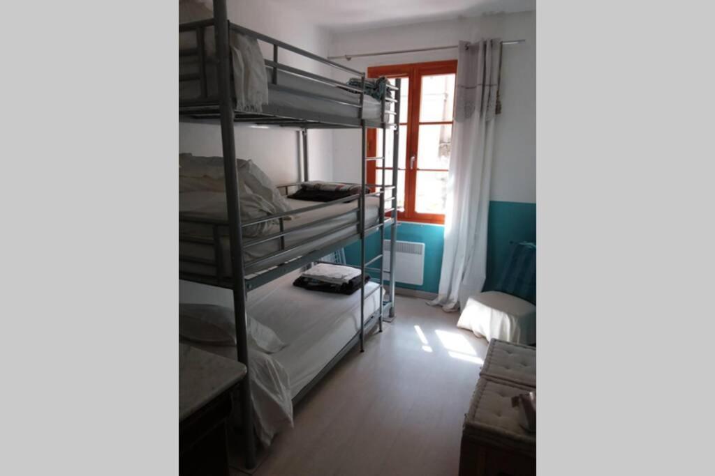 Apartment L'appart A Cotignac, Compris, Calme Et Confort
